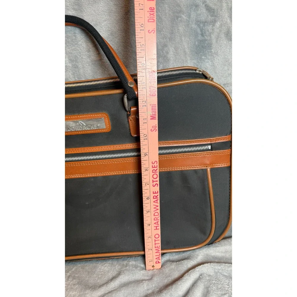 Jordache vintage travel